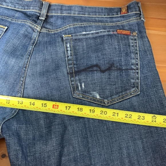 7 for all Mankind Mens Relaxed Front Button Wide Leg, Mid weight, Mid Wash Jeans - Picture 13 of 15